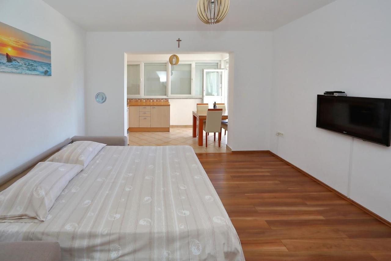 Apartmani Bruno Бибине Екстериор снимка