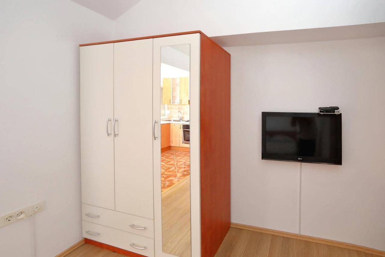 Apartmani Bruno Бибине Екстериор снимка